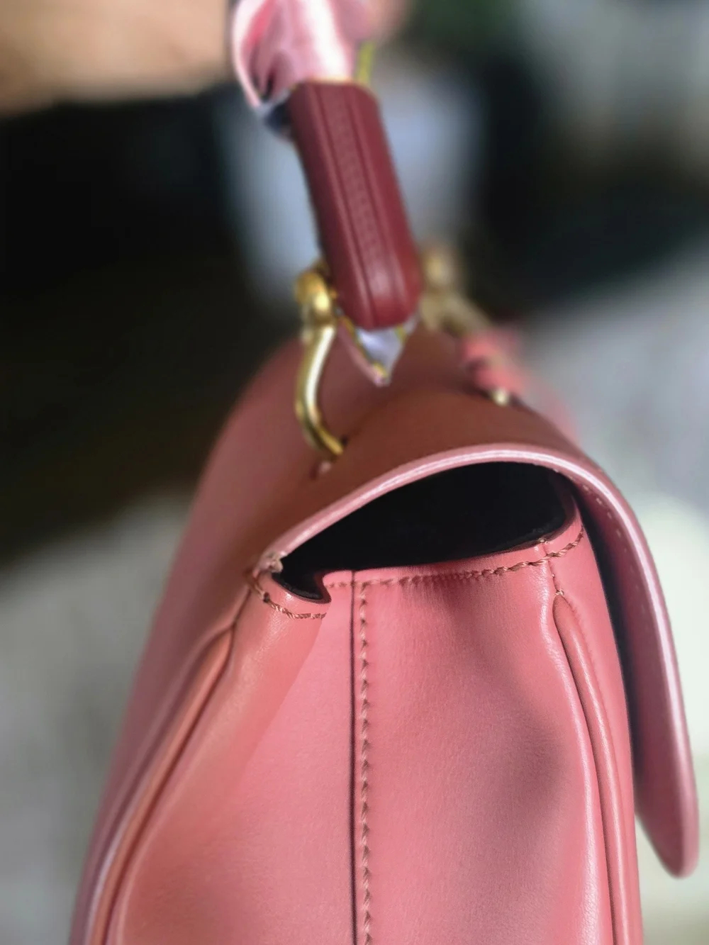 Burberry DK88 Pink Leather Top-Handle Bag with Gold Hardware